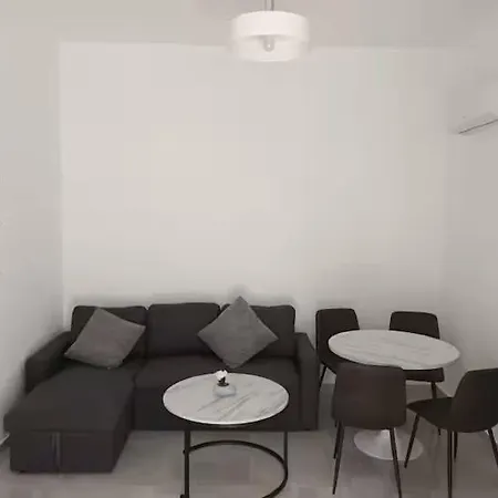 度假居 The Sun House In Paradisi 帕拉代西翁