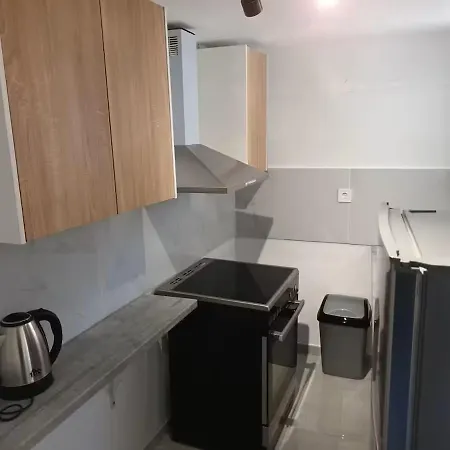 The Sun House In Paradisi Hébergement de vacances *